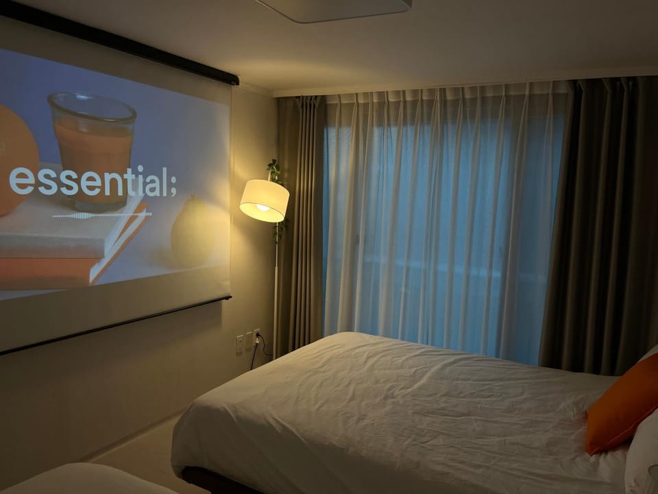 Bed, Activities, TV and multimedia, Photo of the whole room, Evening entertainment, Bedroom
