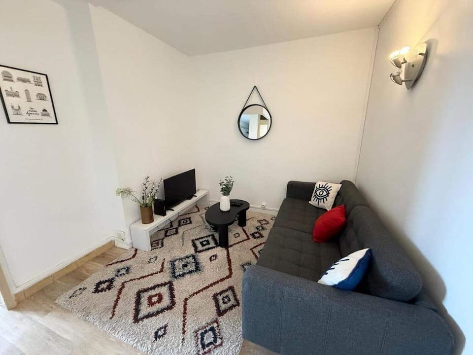 Oullins - 4 Bedrooms - Pierre Bénite Apartment in Lyon