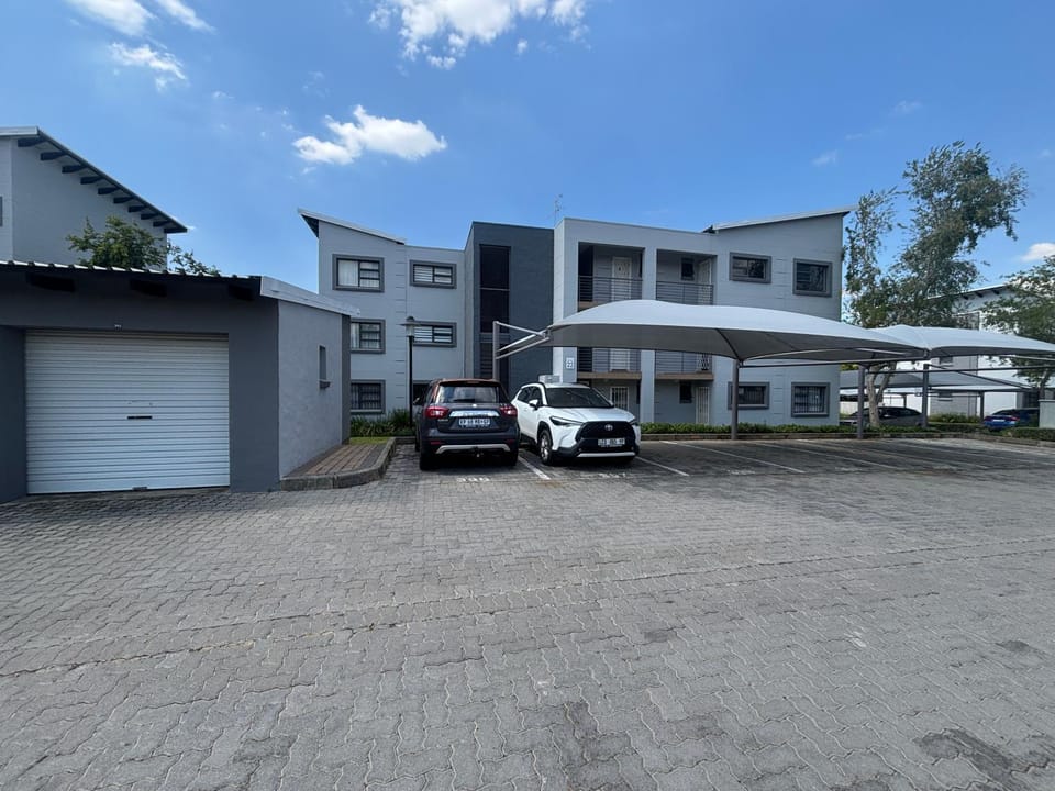 The Paddocks Apartment in Sandton