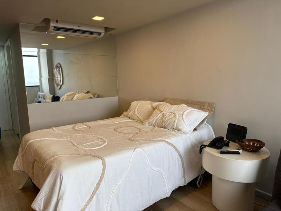 Corredor da Vitória, AP para o mar, com acesso ao Pier Apartment hotel in Salvador