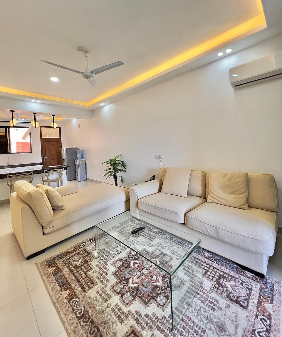 Luxury beachfront 1 bedroom apartment Apartment in Mombasa