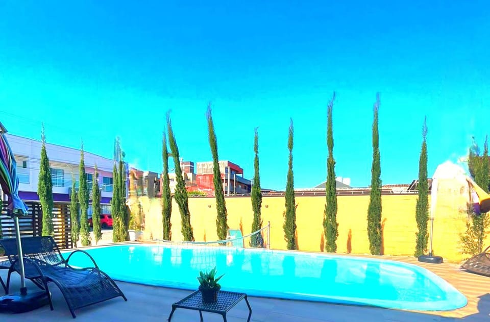 Garden, Swimming pool