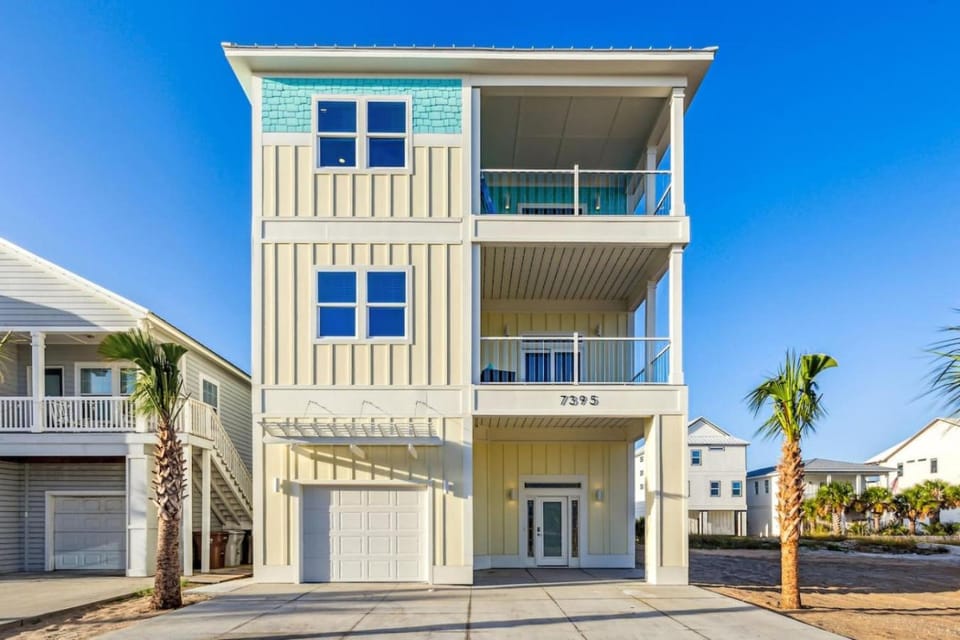 Havana Club, Navarre Beach House in Pensacola Beach