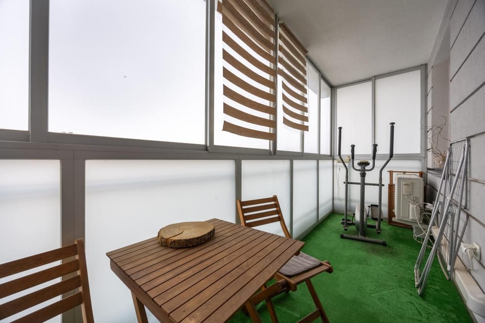 Bemowo Two-Bedrooms Apt - 52m2, Parking, Loggia - by Rentujemy Apartment in Warsaw