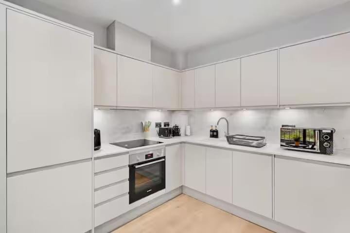 Stylish 1 Bed Apartment Apartment in London Borough of Richmond upon Thames