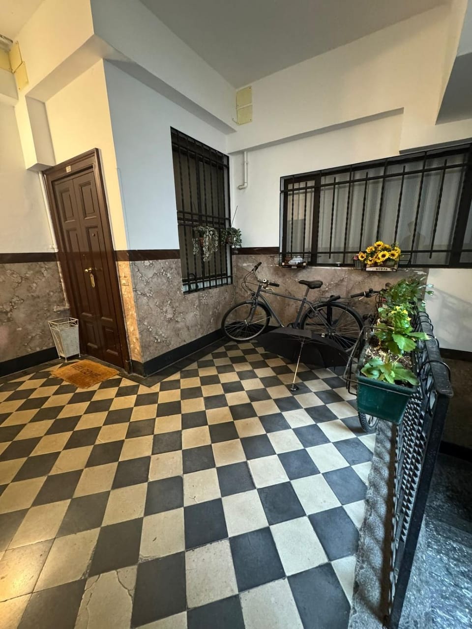 Apartment - 5 min walk to Sempione Park Apartment in Milan