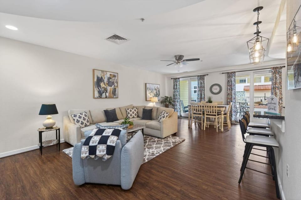 New! 3Bd 2Bth Oceanfront / Pool / Gym / Beach House in Sandbridge