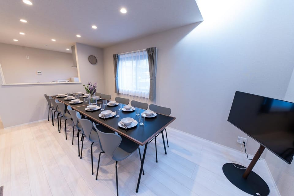 TV and multimedia, Dining area