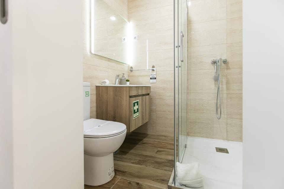 Shower, Bathroom
