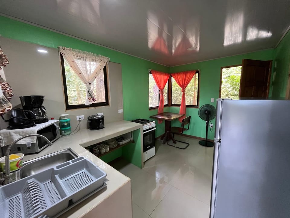 Mayra Campground Campground/ 
RV Resort in San José Province