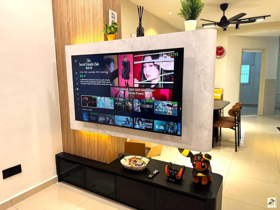 Communal lounge/ TV room, TV and multimedia