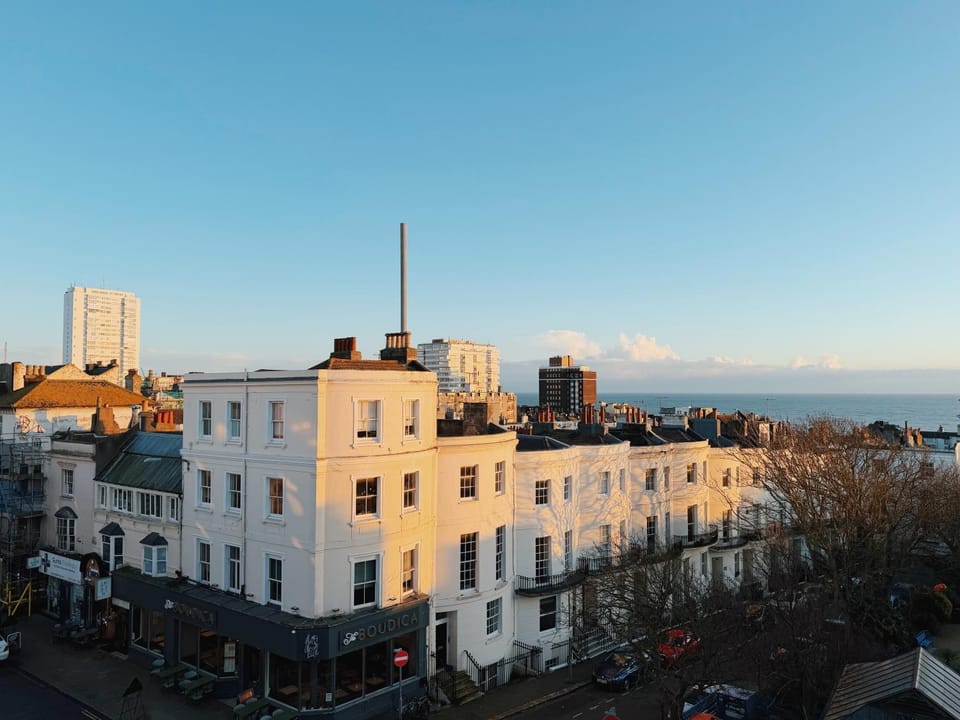 Natural landscape, City view, Sea view, Location