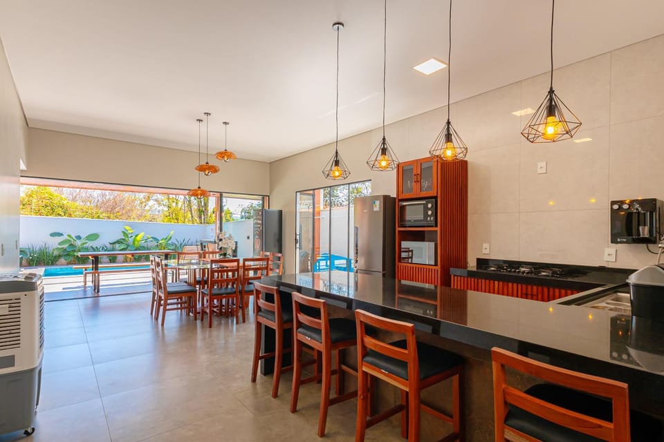 Casa com 4 suítes e hidro em Pirenópolis House in Pirenópolis