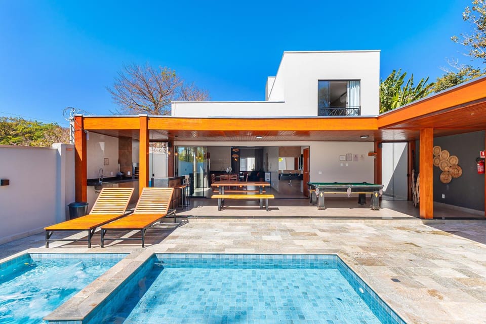 Casa com 4 suítes e hidro em Pirenópolis House in Pirenópolis