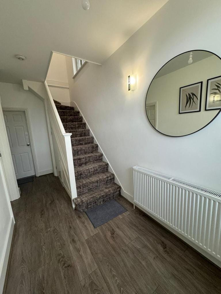 Smart Rooms Piccadilly Line Central London Alexandra Palace Bed and Breakfast in London