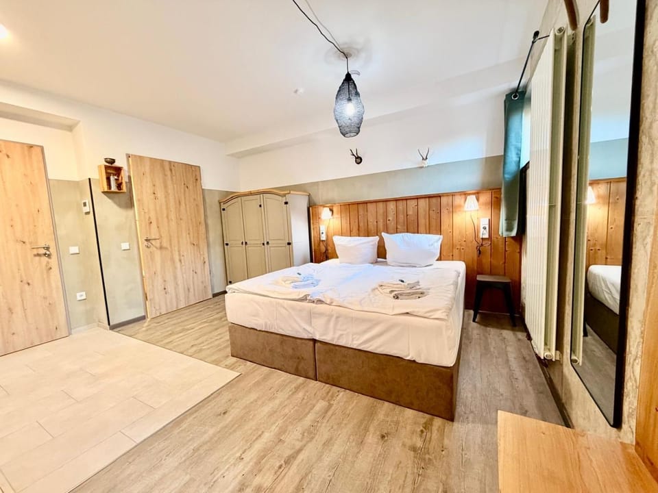 Homely Apartments Bielefeld- Studio mit Terrasse& Parkplatz, Self Check-in Apartment in Bielefeld