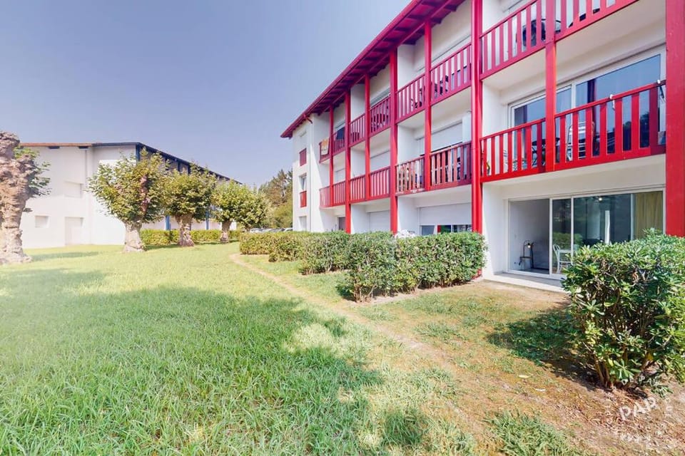 Property building, Garden, Garden view
