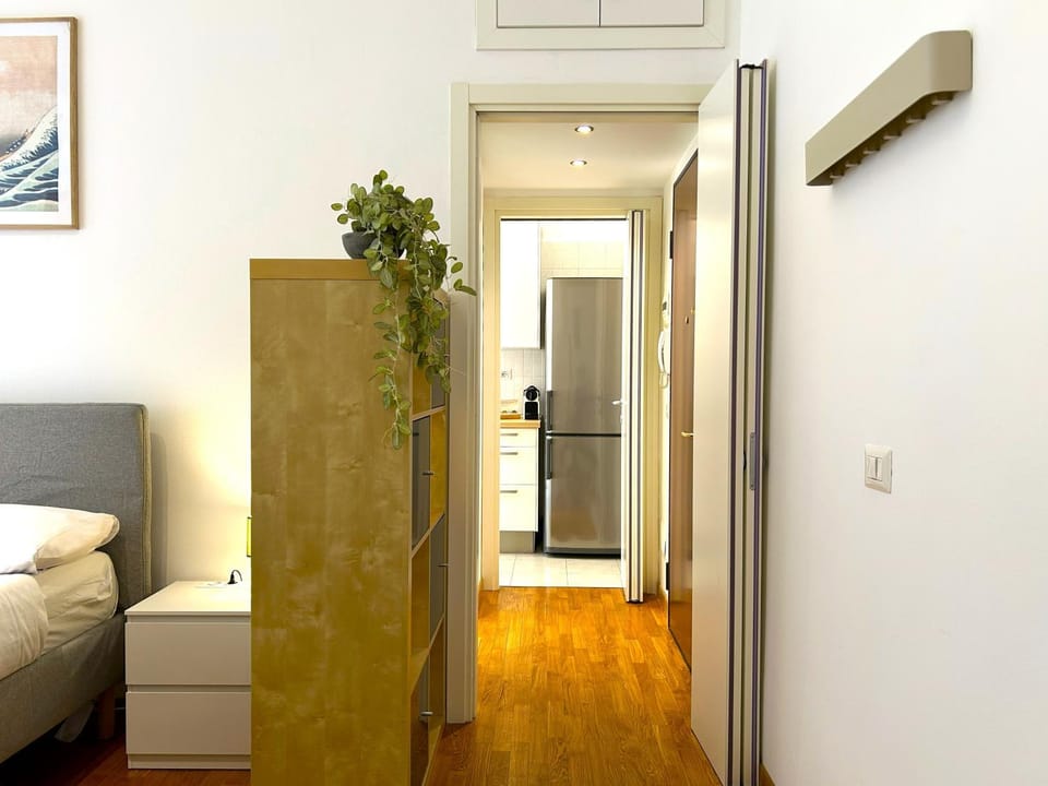 Zen Courtyard Studio - Porta Romana Apartment in Milan