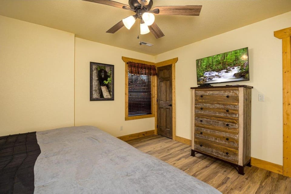 Bed, Bedroom
