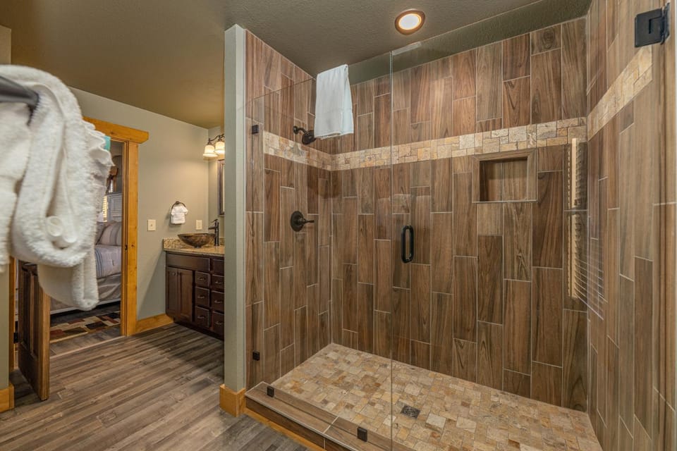 Bathroom, Bath
