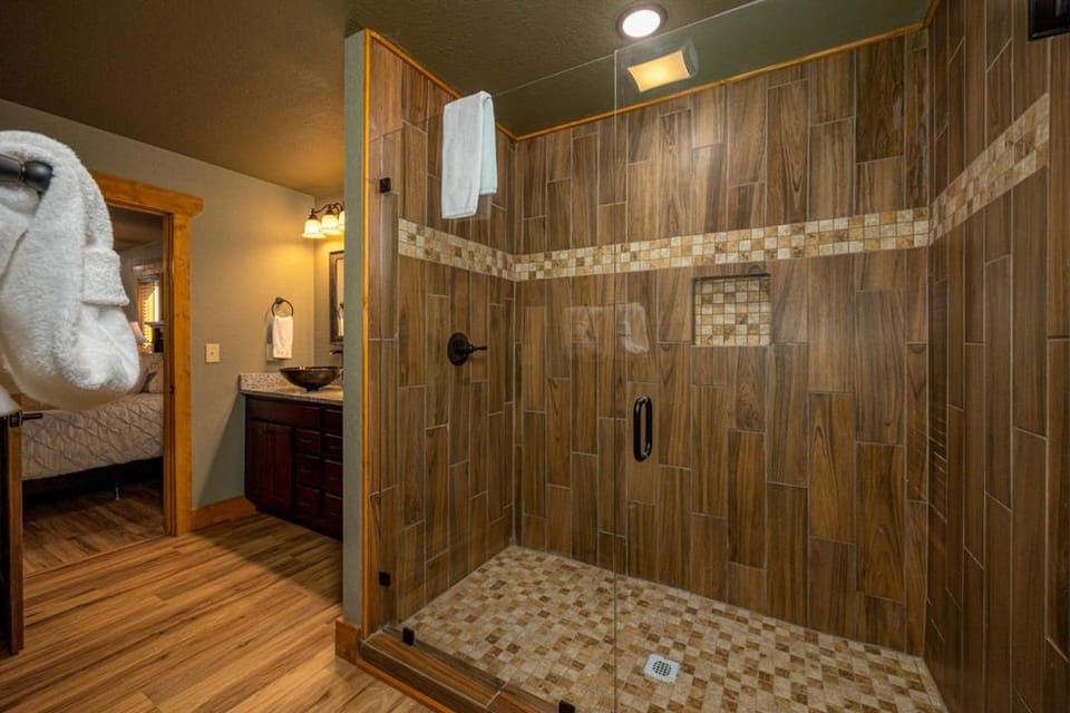 Bathroom, Bath