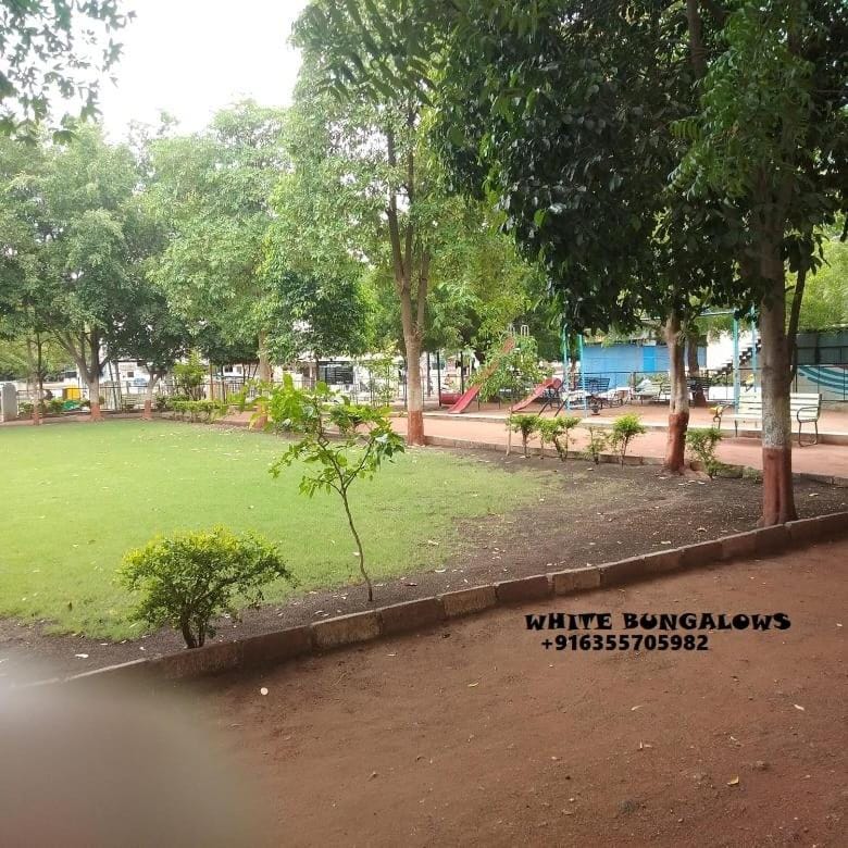 Nova galaxy Bed and Breakfast in Gujarat