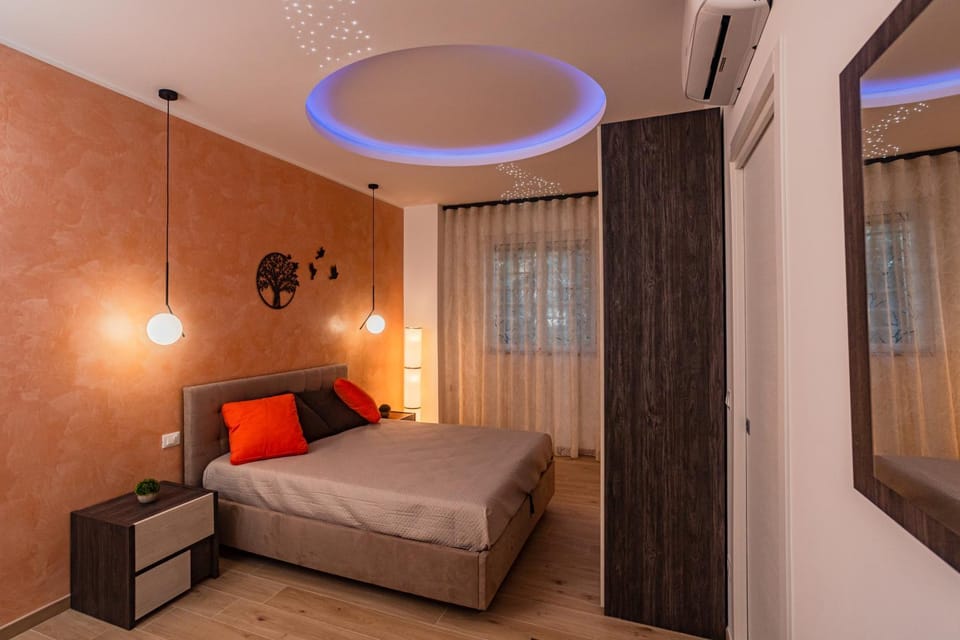 Decorative detail, Bedroom, wardrobe, air conditioner