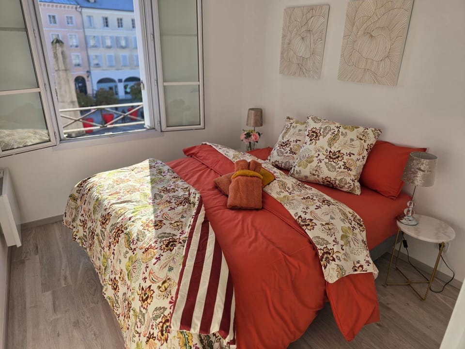 ParisienDisneyHome 6p Parking near Disneyland Apartment in Chessy