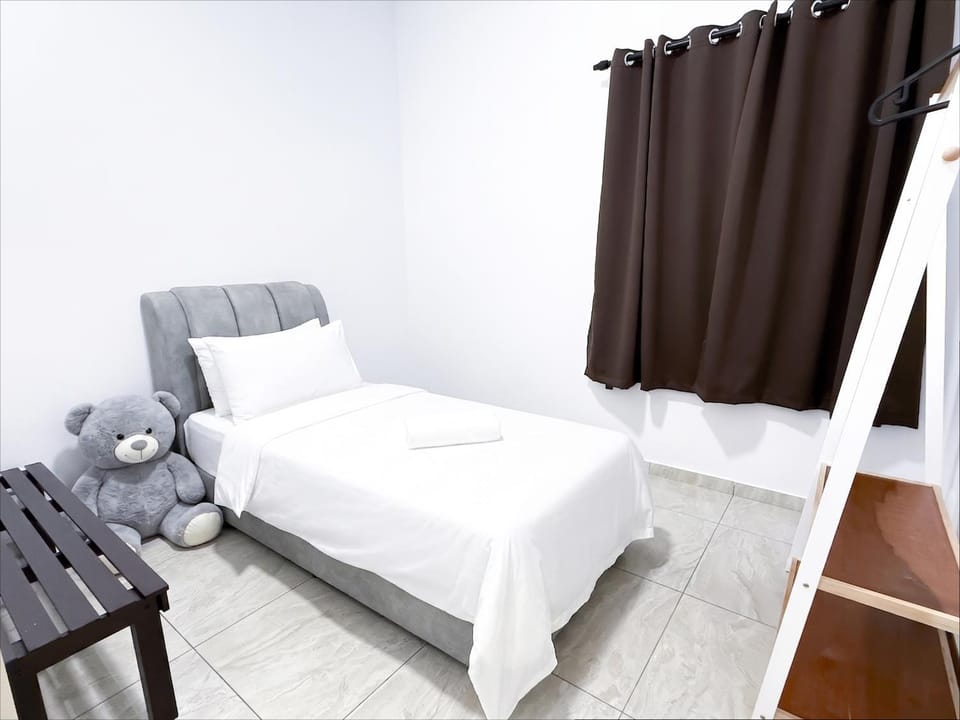 Ambience Residence Melaka 3R2B by DV Apartment in Malacca
