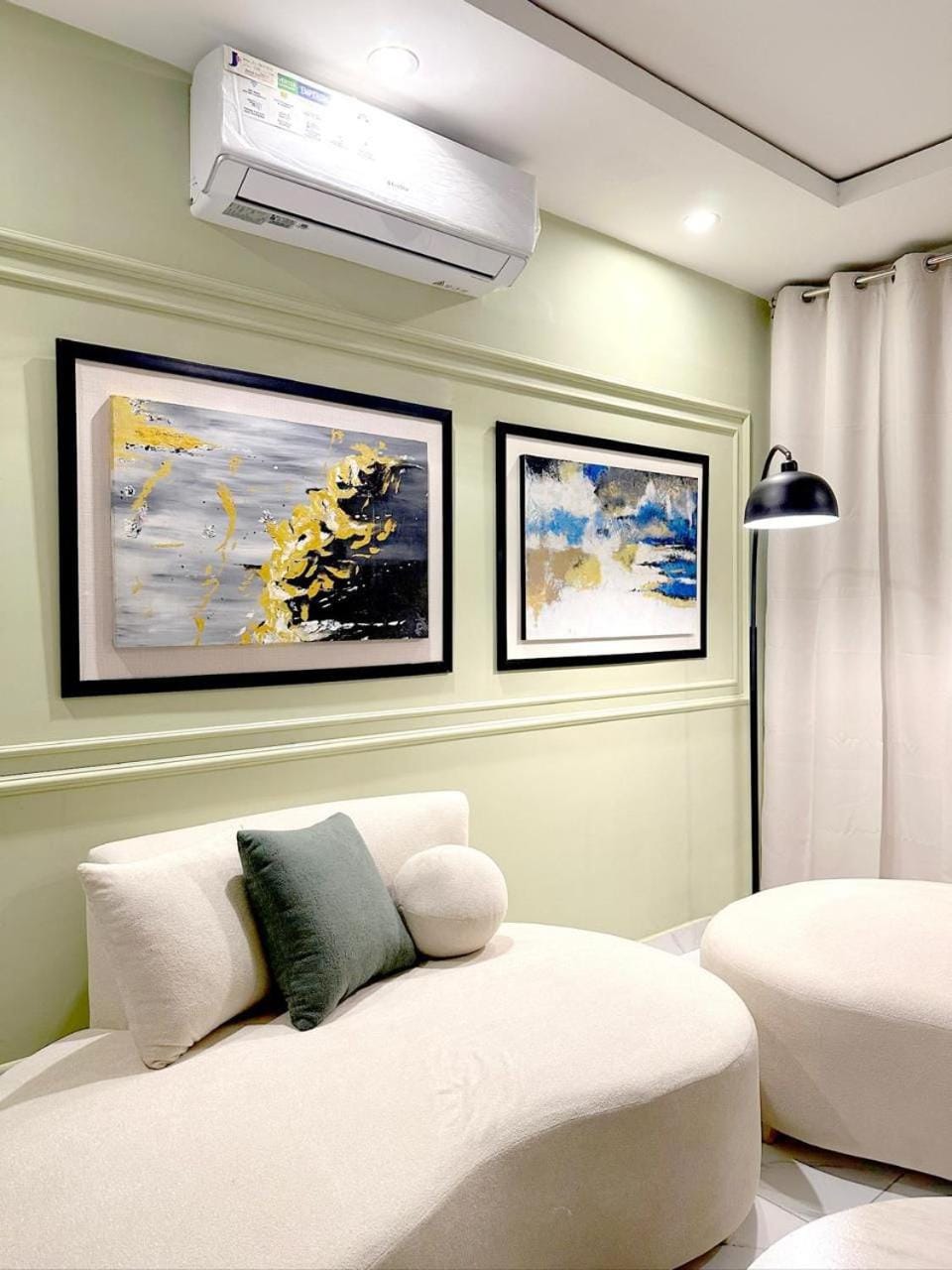 Luxurious 1 bed in Heart of Pakistan Apartment in Islamabad