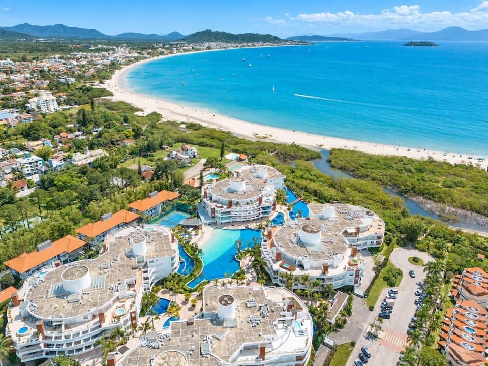 Apê Creta|Marine Resort| 4 suítes com ar Apartment in Florianopolis