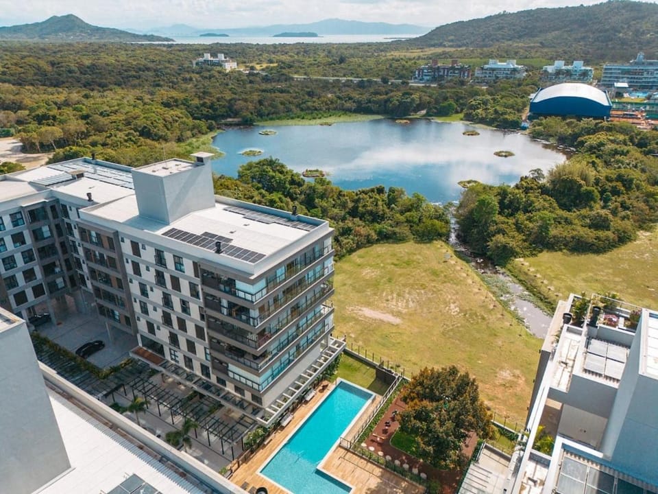 Apê Mykonos|Jurerê|Piscina|Próximo Open Shopping Apartment in Florianopolis