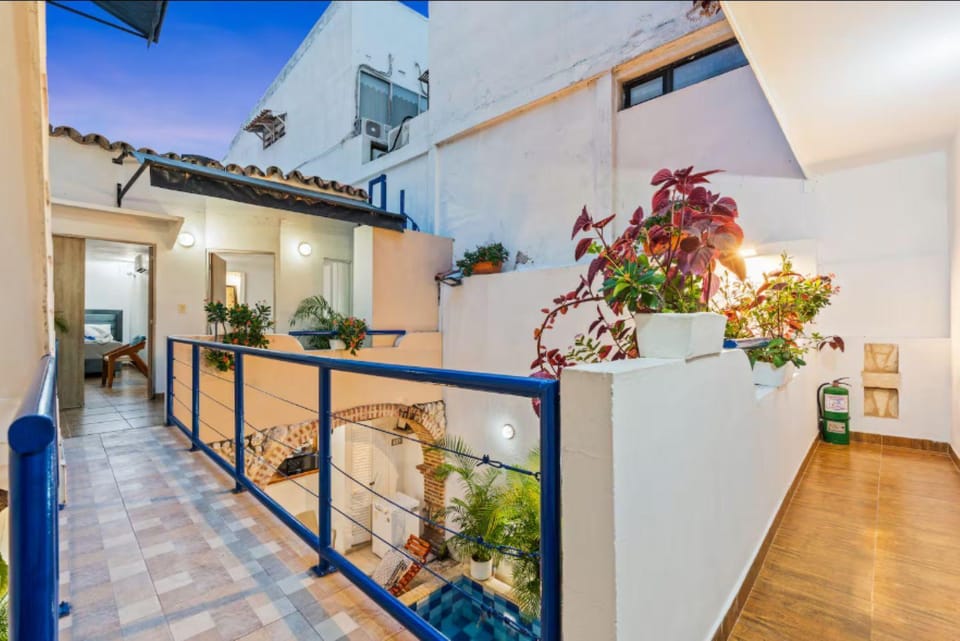 Property building, Garden, Area and facilities