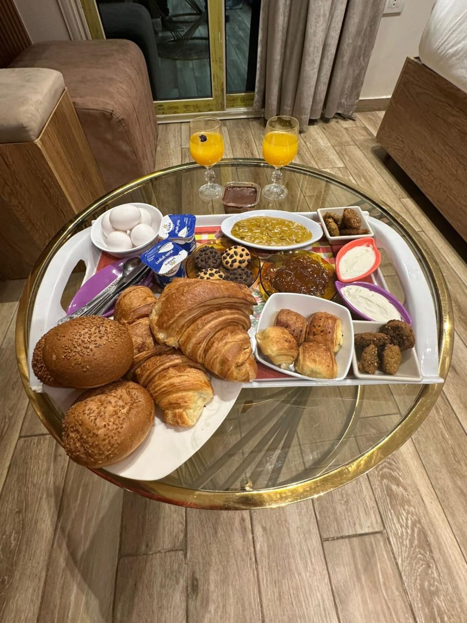 Food and drinks, Food, Breakfast, Continental breakfast