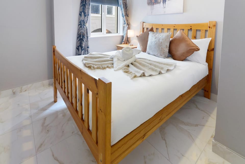 The Great Escape at No 3 City Center Apartment in Galway
