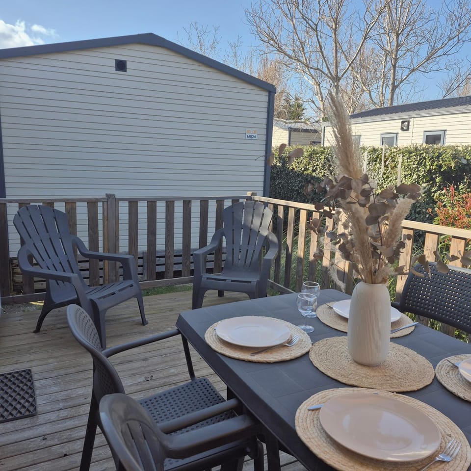 Day, Balcony/Terrace, Dining area