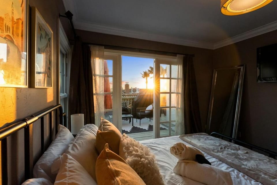 La Dolce Vita by Coastline Vacation Rentals House in San Diego