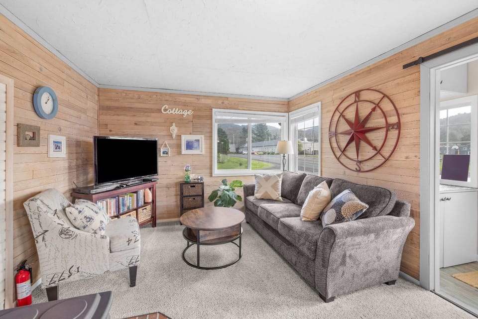 Coho Cottage House in Rockaway Beach