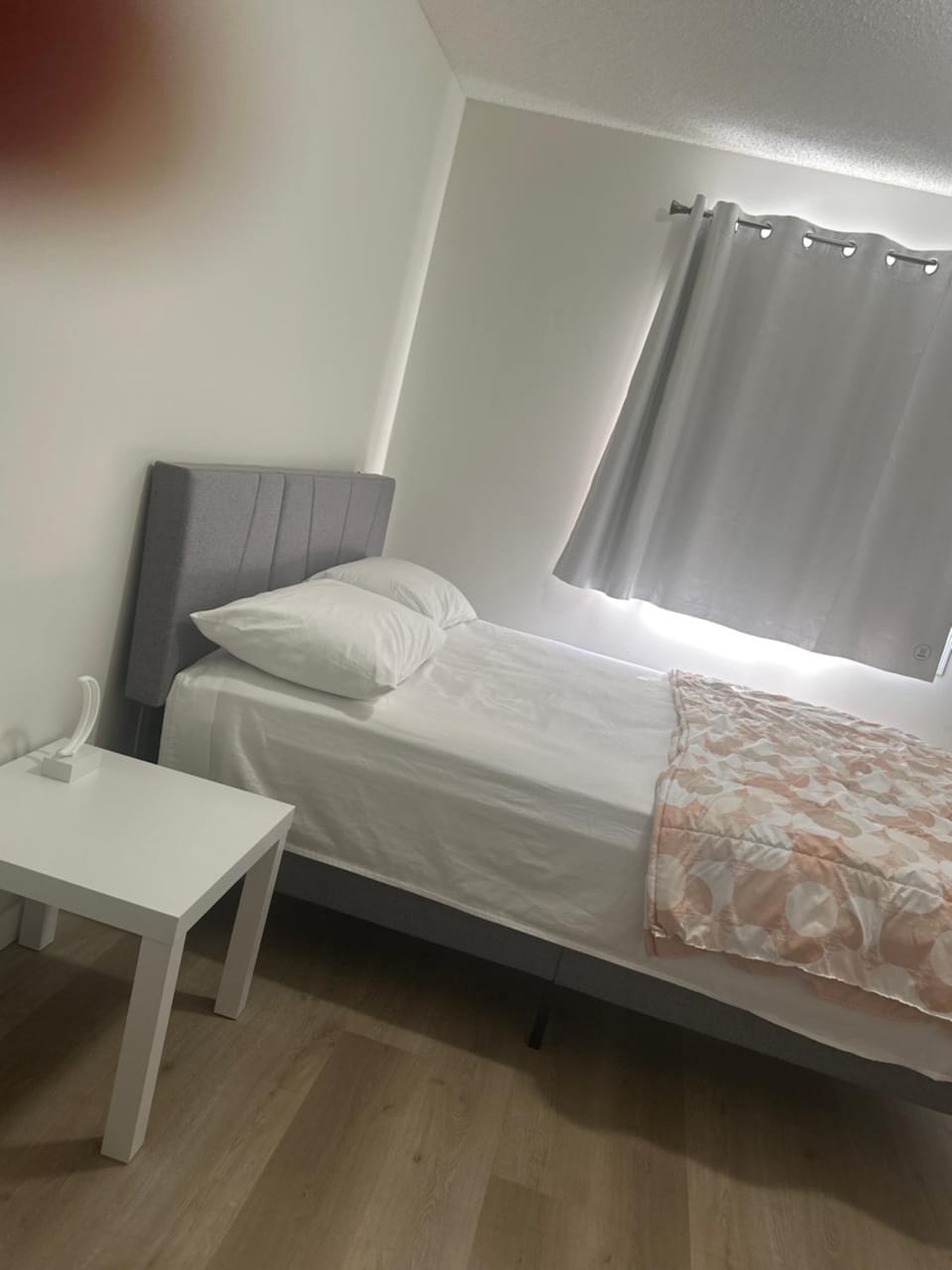Your private room CozyVibe Hotel in Edmonton