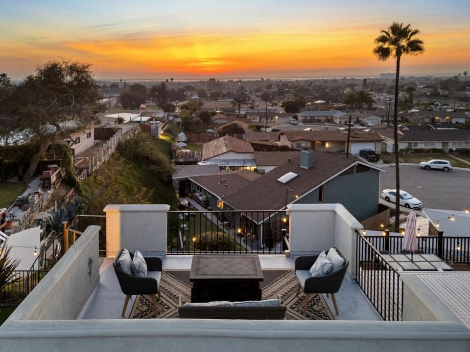 The Lookout by Coastline Vacation Rentals House in Chula Vista