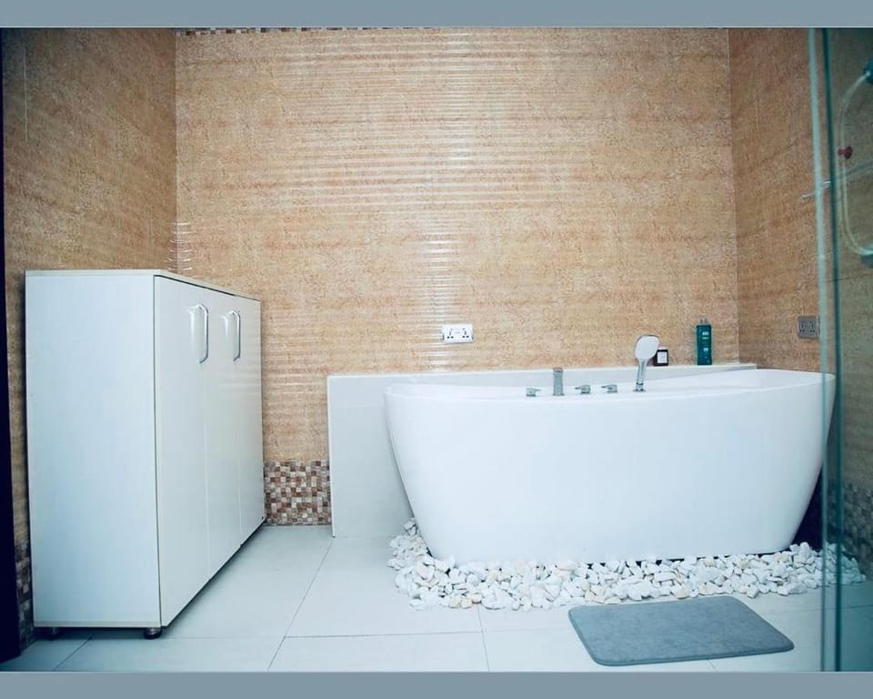 Luxury One Bedroom Apartment Apartment in Lagos, Nigeria