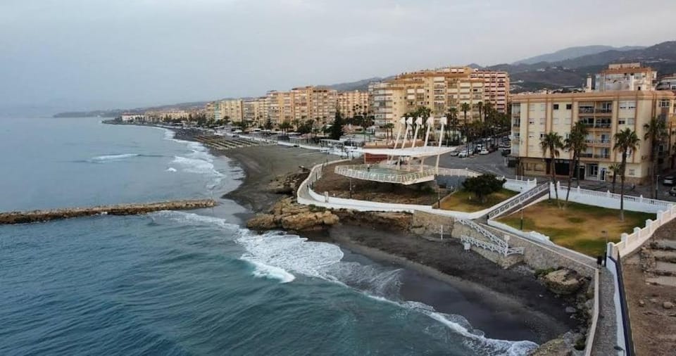 Casa Alma Andluza - Rooftop Terrace, Torrox Pueblo Apartment in Río de Torrox