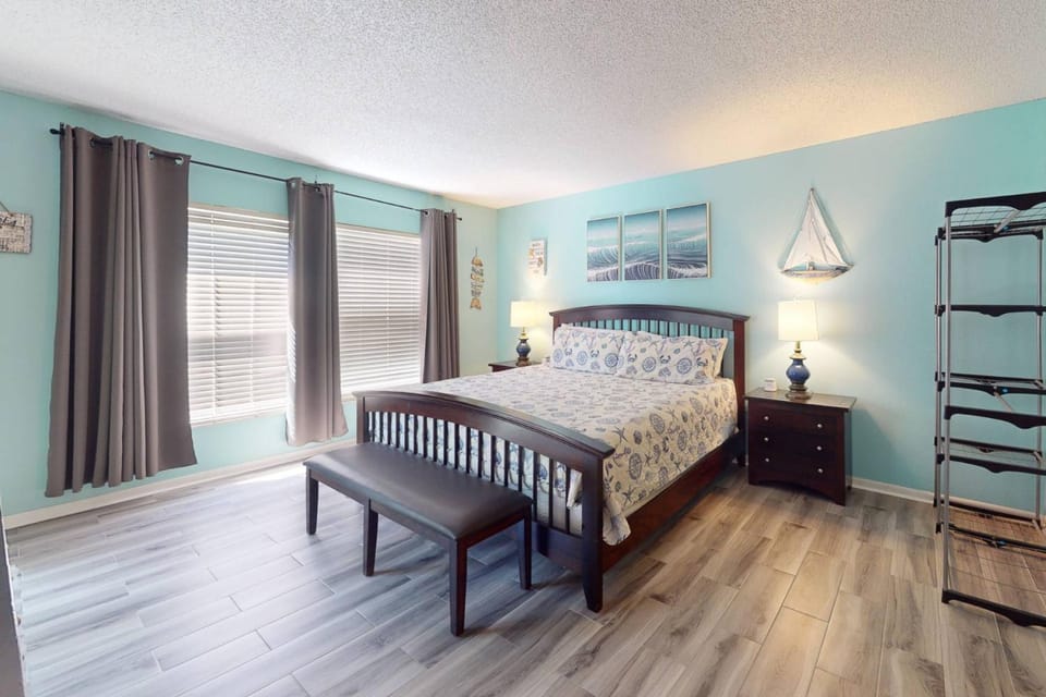 208 - Sandy Shores House in Madeira Beach