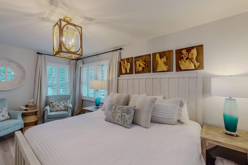 Coney Island Beach House House in Madeira Beach