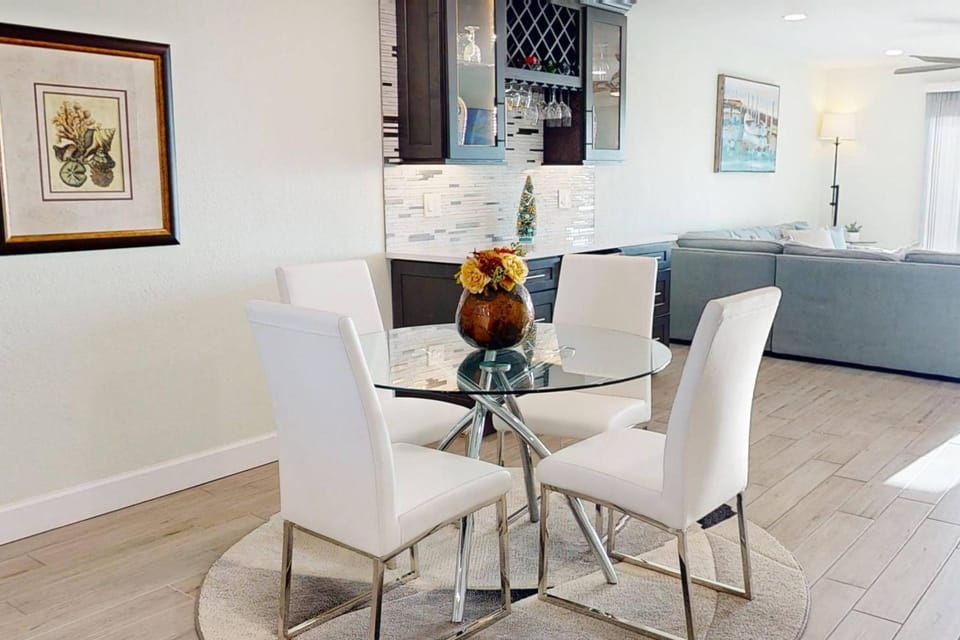 203 - La Coquina House in Madeira Beach