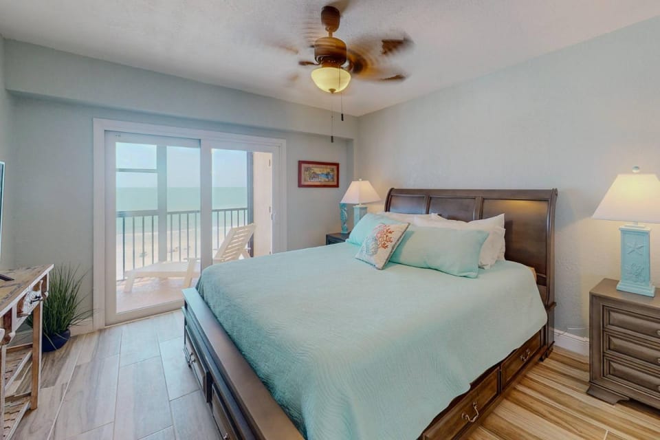 401 - Villa Madeira House in Madeira Beach