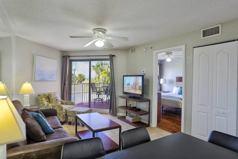 205 - Surf Beach Resort House in Treasure Island