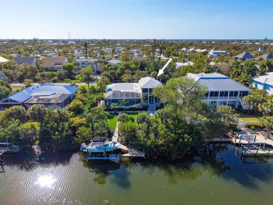 Beach Daze House in Sanibel Island