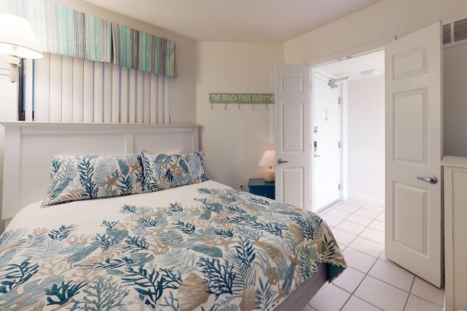 402 - Vistas on the Gulf House in Saint Pete Beach