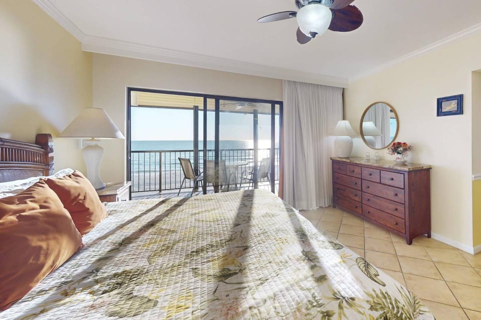 2-403 - Ocean Sands House in Redington Beach